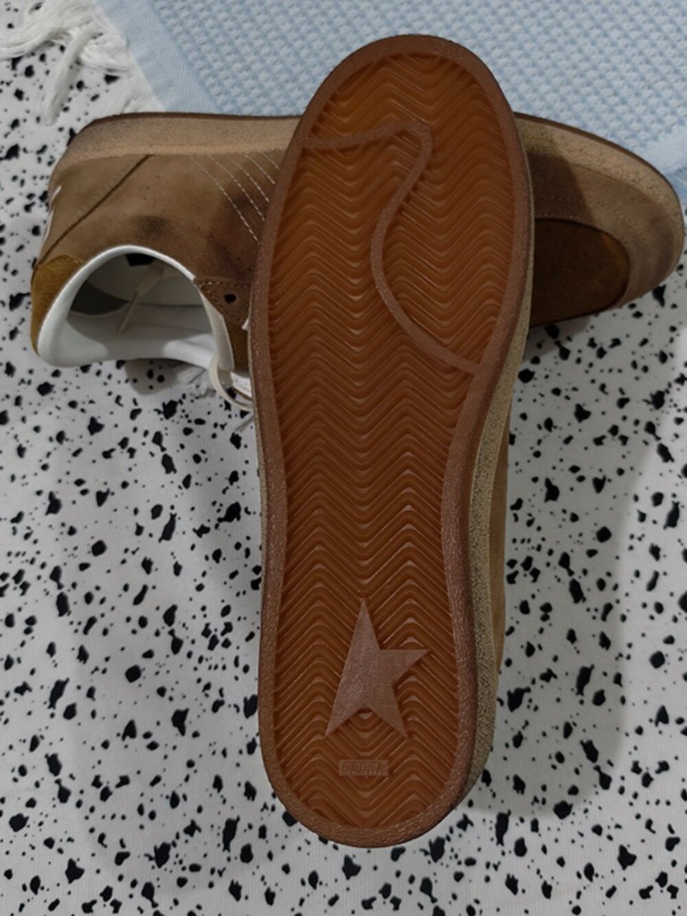 Golden Goose Brown Dirty Sneakers - Picture 8 of 9